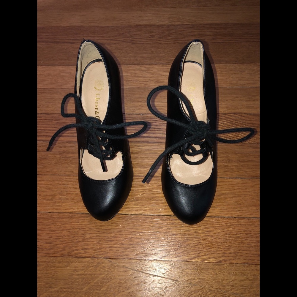 Chase & Chloe lace up Mary Jane heels